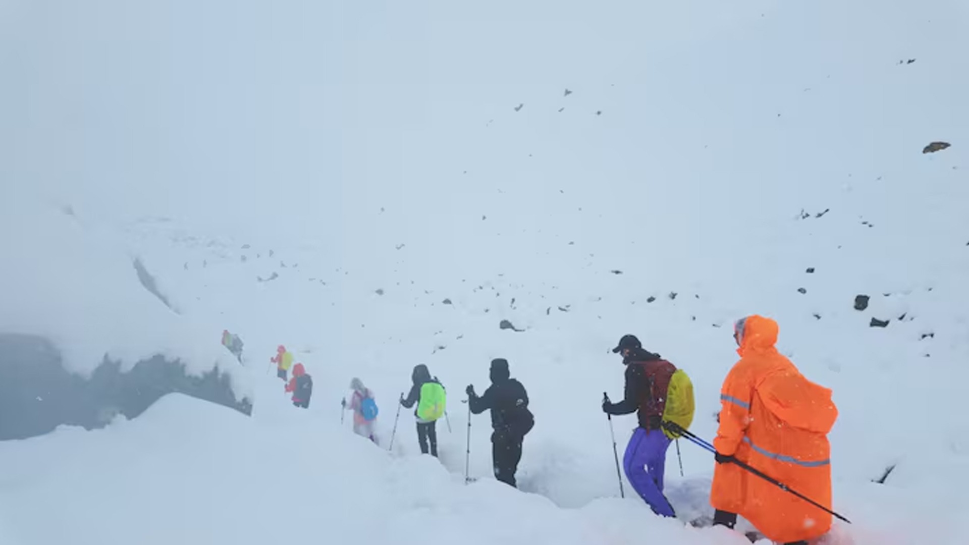 One Canadian among seven climbers dead after avalanche in Nepal