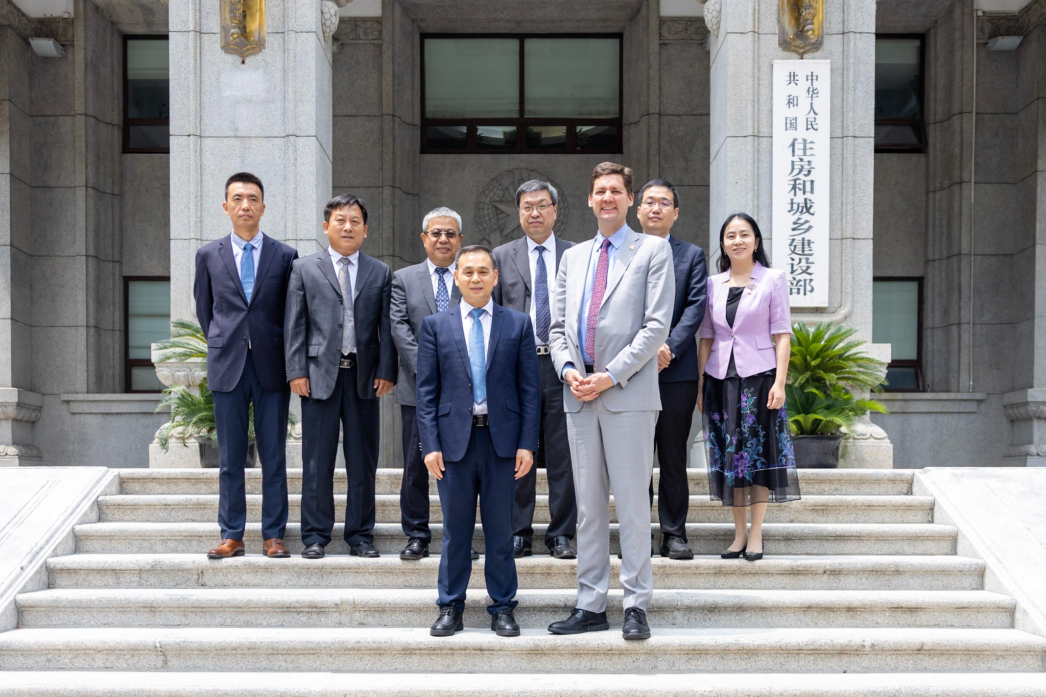 Premier Eby looks for opportunities in agri, tourism and forestry in China 