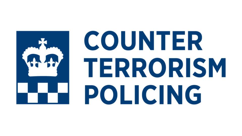 12 Arrested as UK Terror Probe Forces Early End to Major Islamic Event