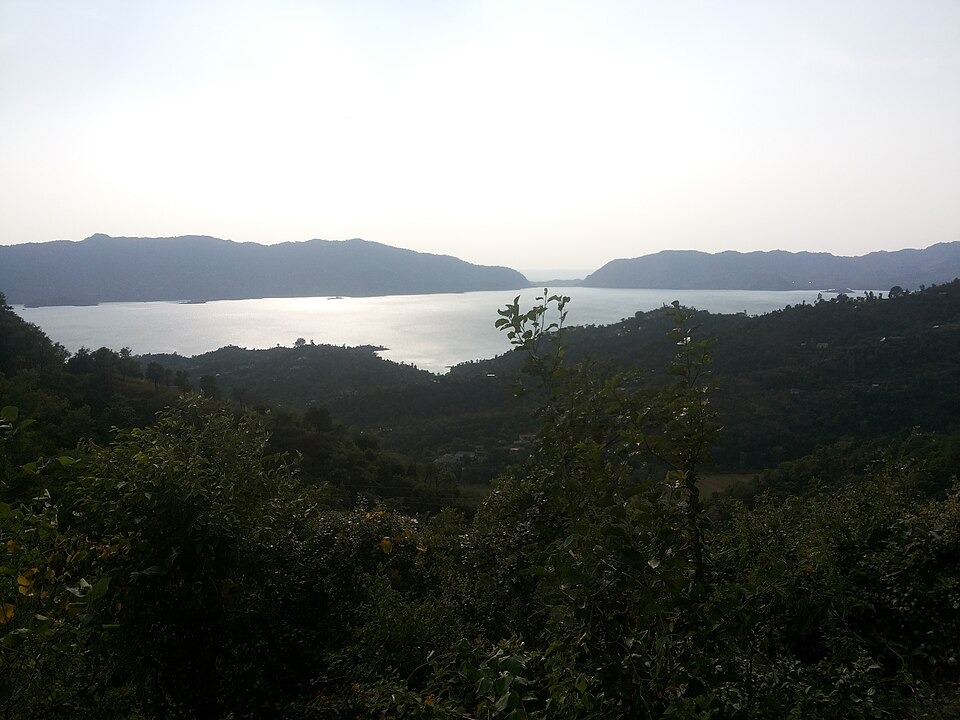Water level downs in Bhakhra dam in Punjab 
