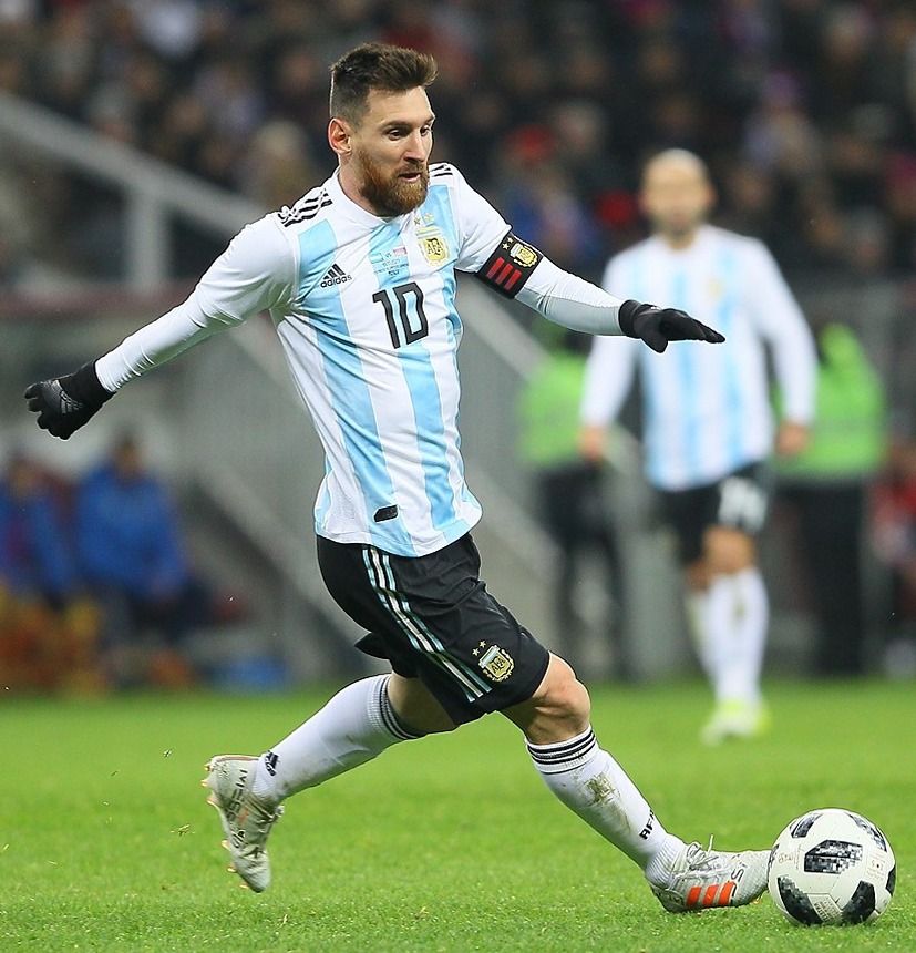 Lionel Messi breaks all-time scoring record with 17th goal, surpassing Miroslav Klose