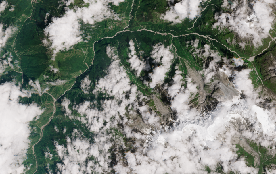 Nepal Flood Disaster: Death Toll Surpasses 540 as Nearly 2,000 Remain Missing
