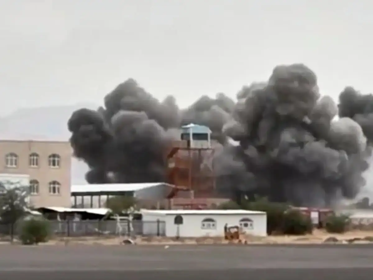 Houthi Missiles Target Saudi Arabia as Riyadh Intercepts Attacks