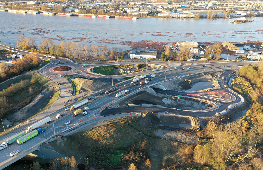 Highway 17 and River Road interchange opens to traffic