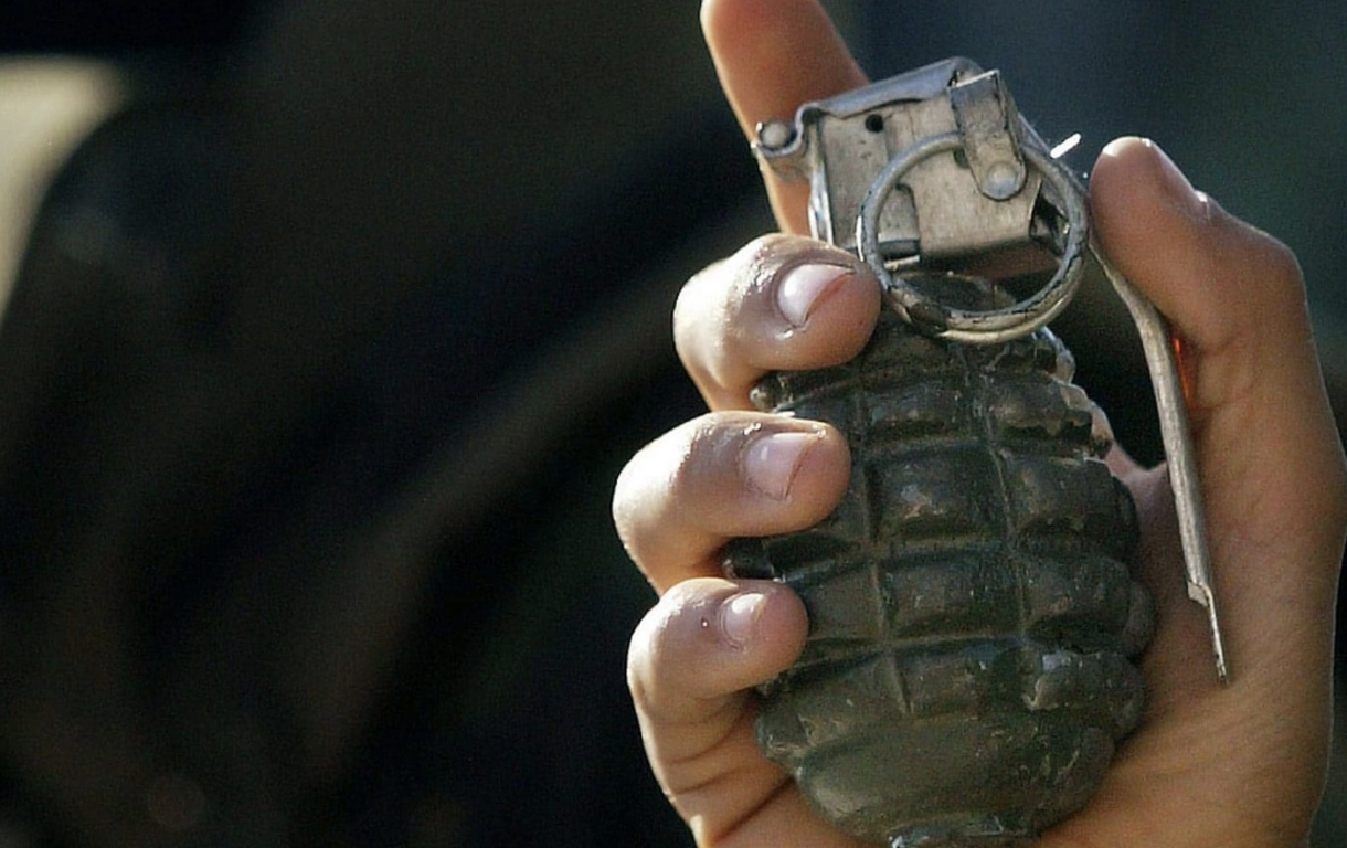 Guildford police station closed due to grenade situation