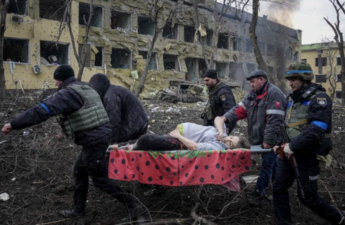 Pregnant woman, baby die after Russia bombed maternity ward in Ukraine