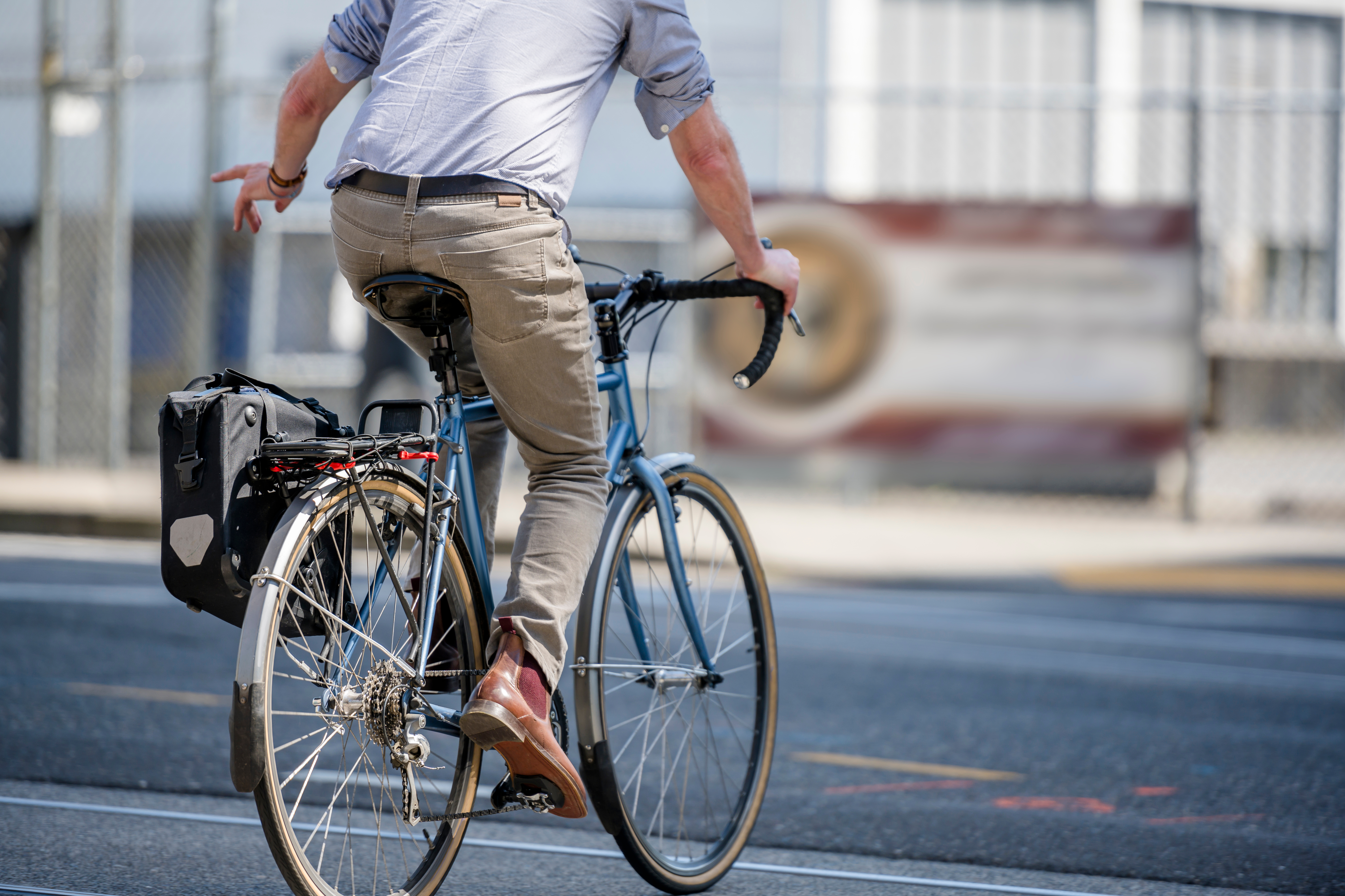 ICBC changes its policy on seeking costs from cyclists and pedestrians​​