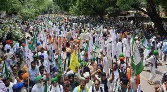 Thousands of farmers reach Delhi for ‘mahapanchayat’ in Jantar Mantar