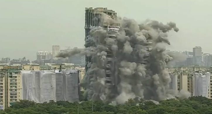 40-storey Supertech Twin Towers demolished in 9 seconds in India’s Noida