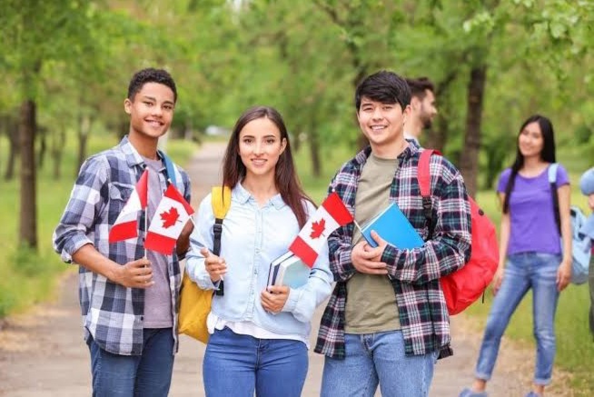 Giving visas to thousands of Indian students every week, will make efforts to reduce wait time: Canadian High Commission