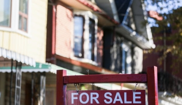 Toronto home sale fall 34% compared to last year