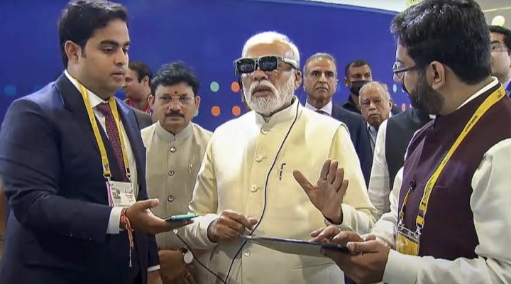 PM Narendra Modi launches 5G in India, service in every town by Dec 2023