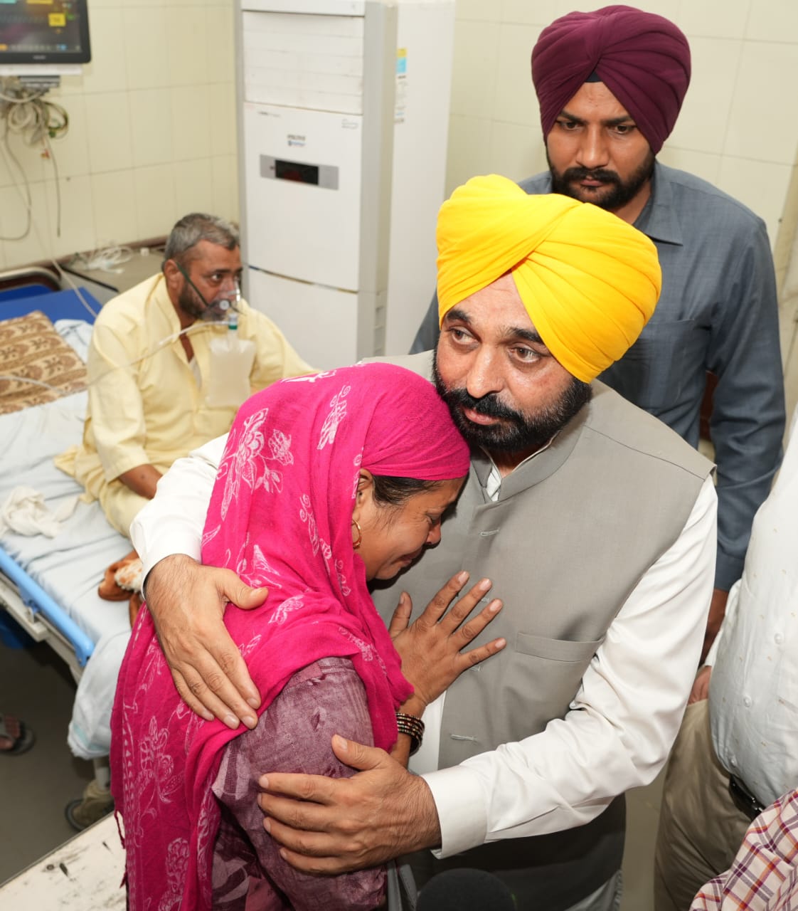 CM Conducts surprise check at the Government Rajindra Hospital Patiala