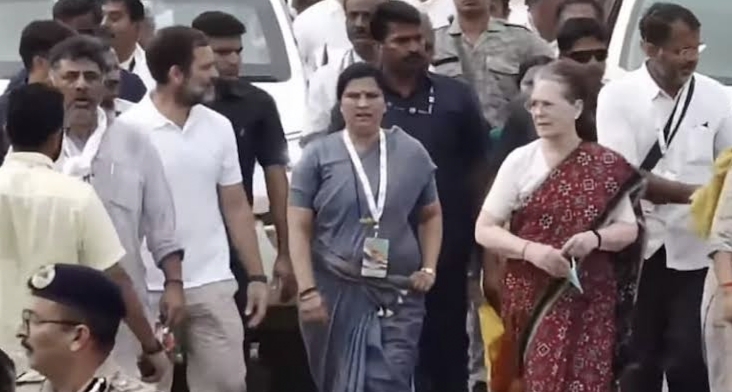 Sonia Gandhi joins party’s ‘Bharat Jodo’ yatra with Rahul Gandhi in Karnataka