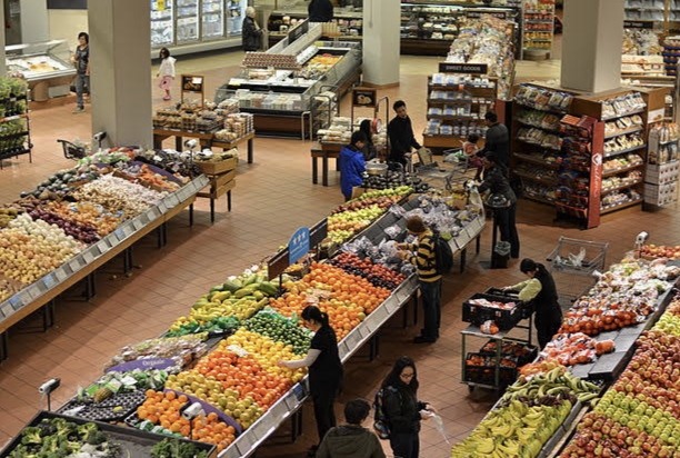 To ease inflation at the grocery store, Loblaws freezes No Name prices until Jan