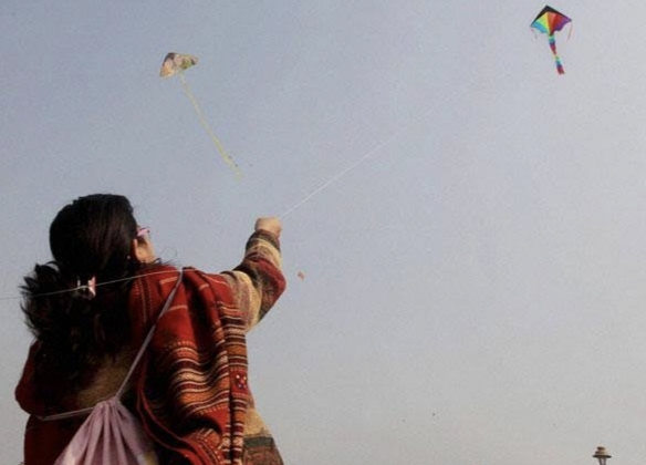 Child dies of Chinese kite flying string, Government orders to take stern action against sellers in Punjab