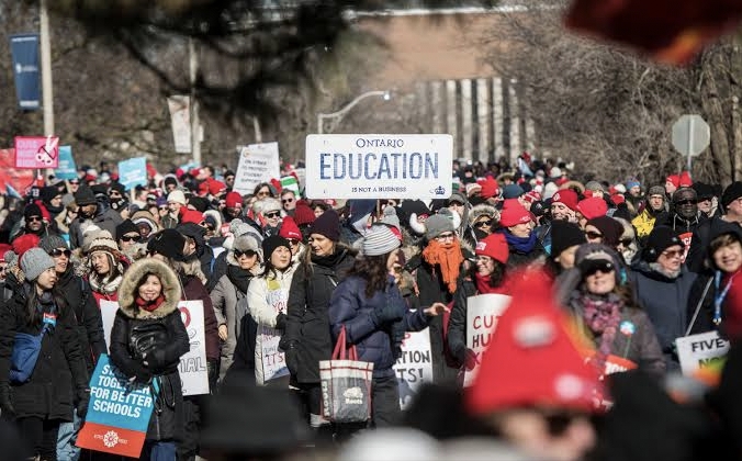 Parents prepare for weekend of uncertainty as 2nd education strike looms in Ontario