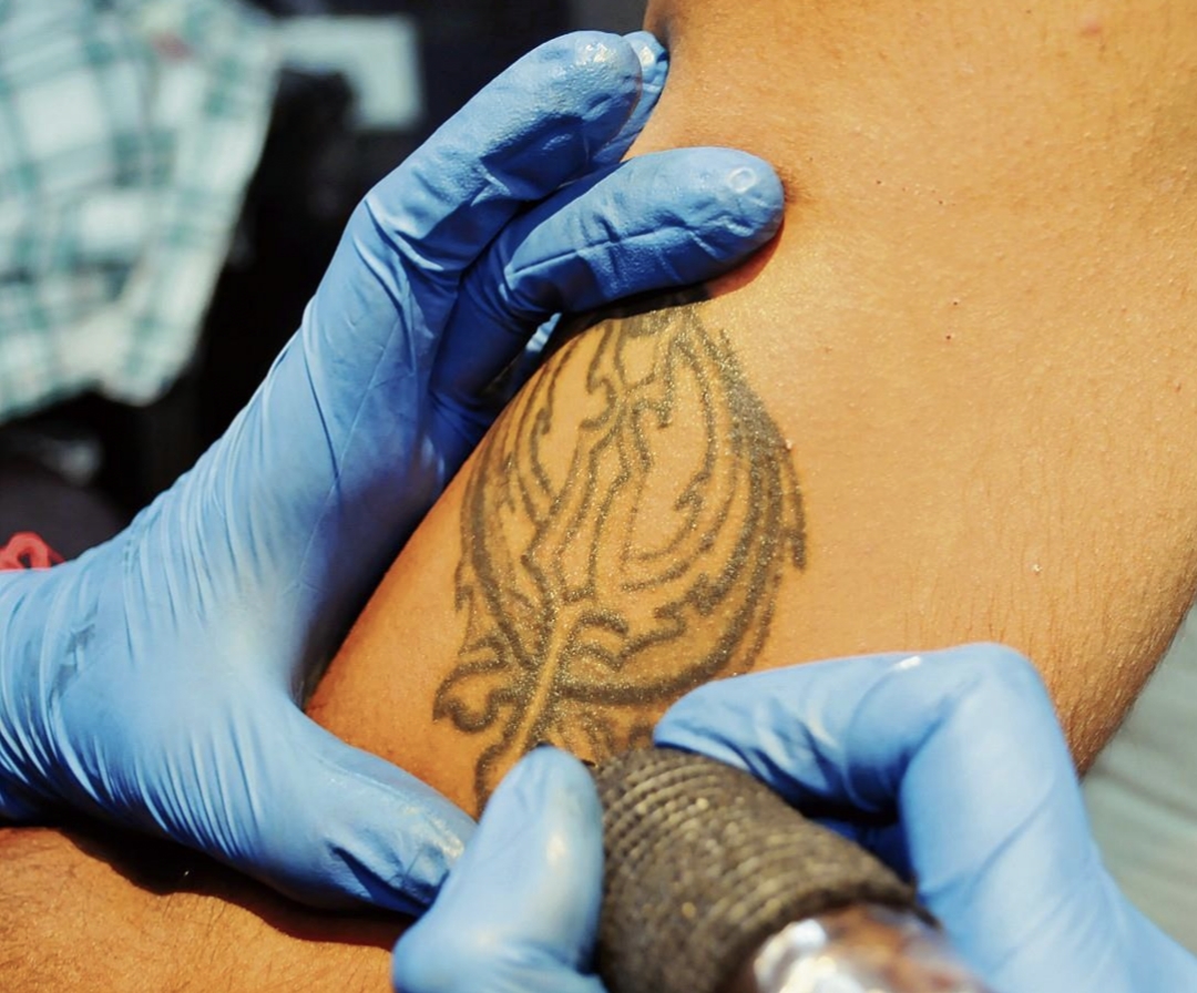 SGPC warns to not make tattoos of Sikh religious symbols or Gurbani verses on the body