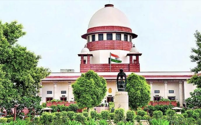 Supreme Court expresses displeasure over Law Minister Rijiju’s statement