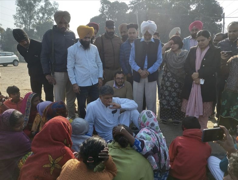 Punjab govt announces Rs 1 lakh compensation each to kin of children crushed to death by a train in Kiratpur Sahib