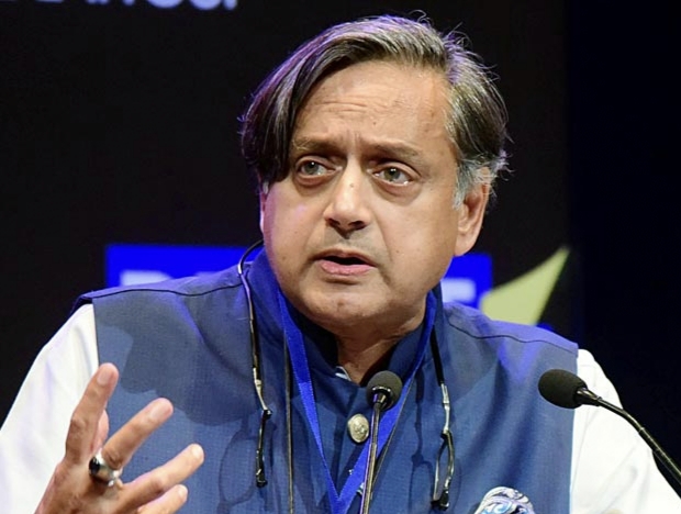 “Yes, AAP is harming Congress”, Says Senior Congress leader Shashi Tharoor