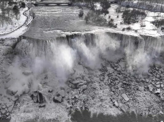 Niagara Falls turns into winter wonderland amid ‘bomb cyclone’ in US