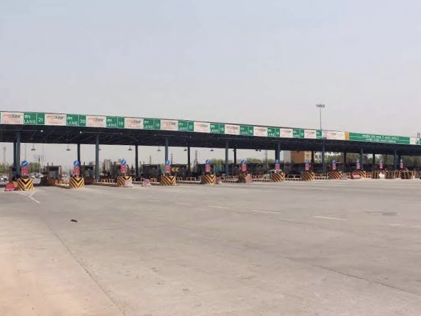 High Court orders starting toll plazas, seeks status report from Punjab government