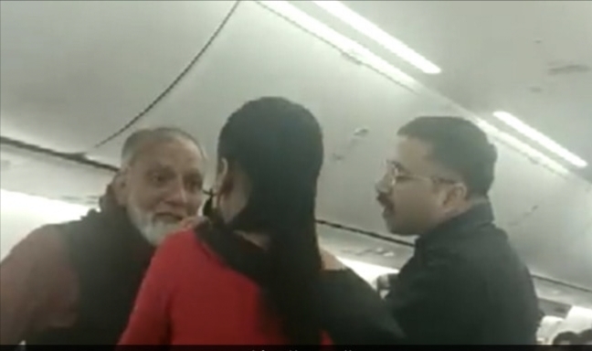 Passenger offloaded from SpiceJet plane after he misbehaves with cabin crew member