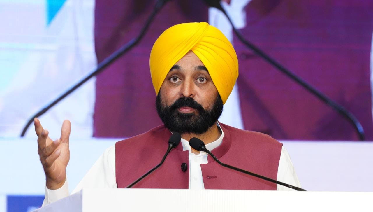 Only those ‘elected’ should be taking decisions in Punjab, CM Mann attacks governor