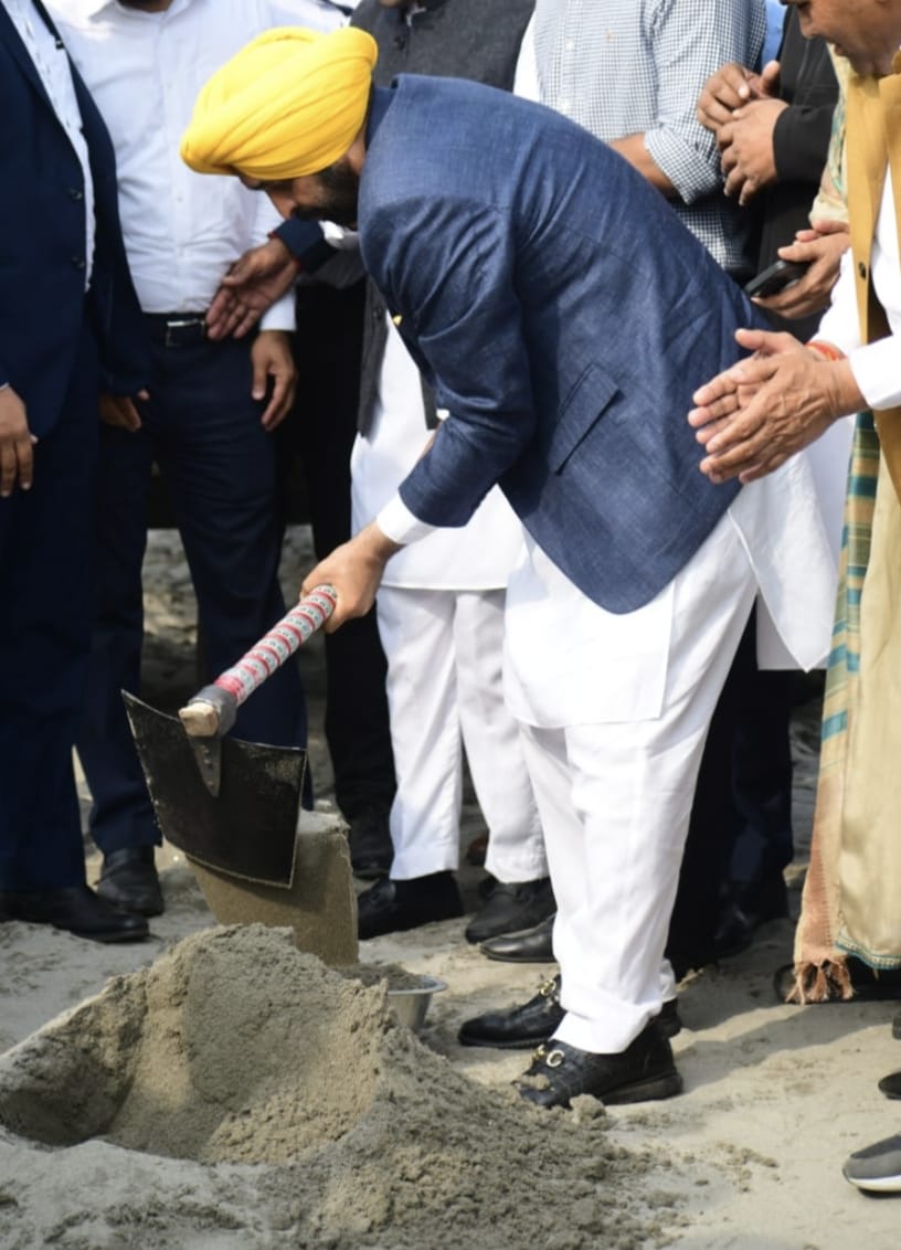 Punjab govt opens 17 new public sand mines at Jalandhar to provide sand at cheap rate