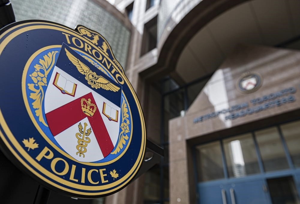 Three teenagers arrested in face-slashing at Toronto subway station