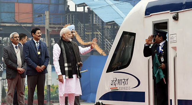 PM Modi flags off Bhopal-Delhi Vande Bharat Train, attacks opposition