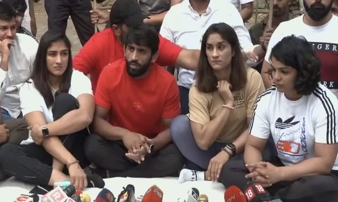 “We will eat and sleep here until we get justice…”: Country’s top wrestlers protest again in Delhi