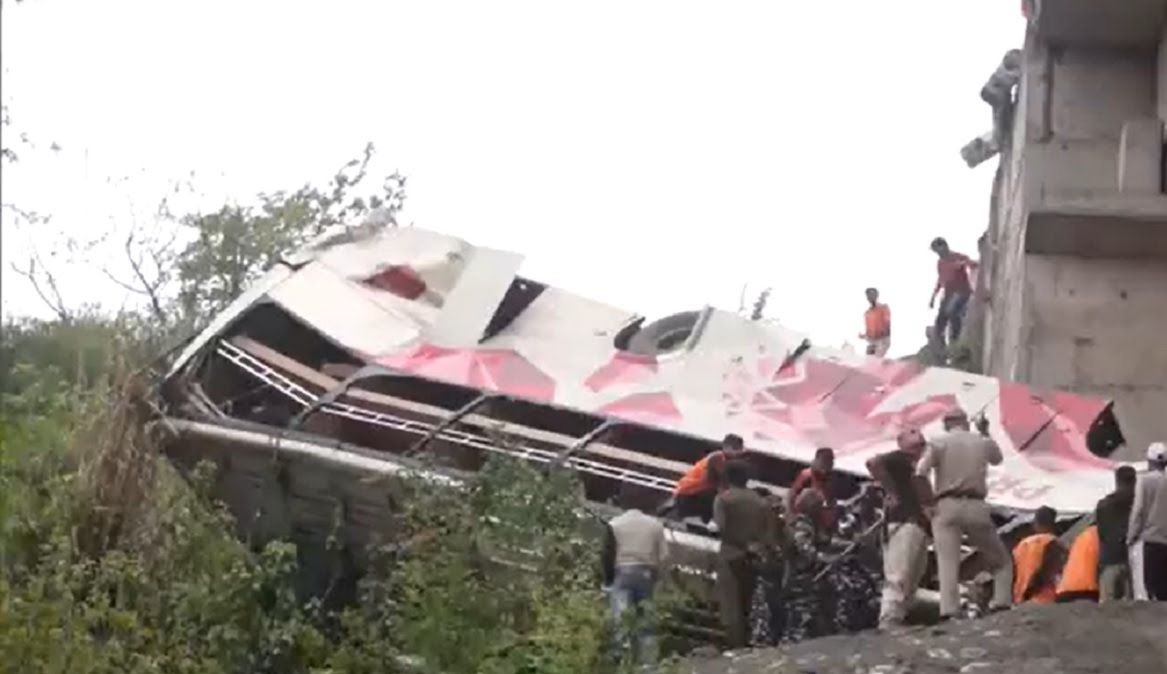 10 members of a family killed, 12 injured as bus falls into gorge in J&K
