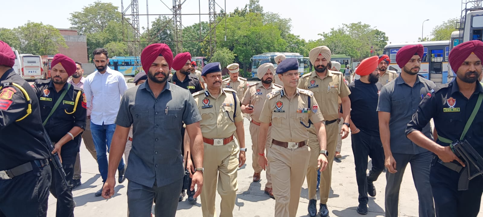 AFTER TWO BLASTS NEAR GOLDEN TEMPLE, PUNJAB POLICE LAUNCH STATEWIDE CHECKING DRIVE