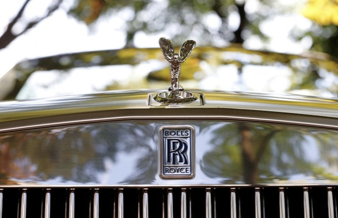 CBI registers FIR against Rolls-Royce, its officials in Hawk aircraft corruption case