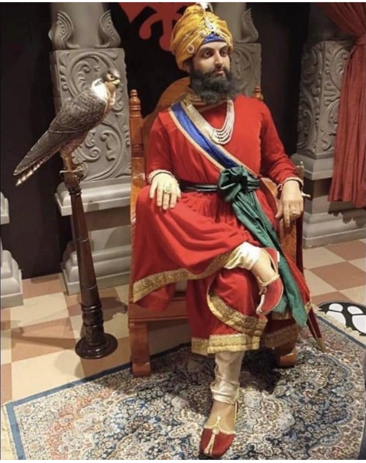 Placing statue of Sri Guru Gobind Singh inside mall at Patna Sahib is against Sikh principles: SGPC
